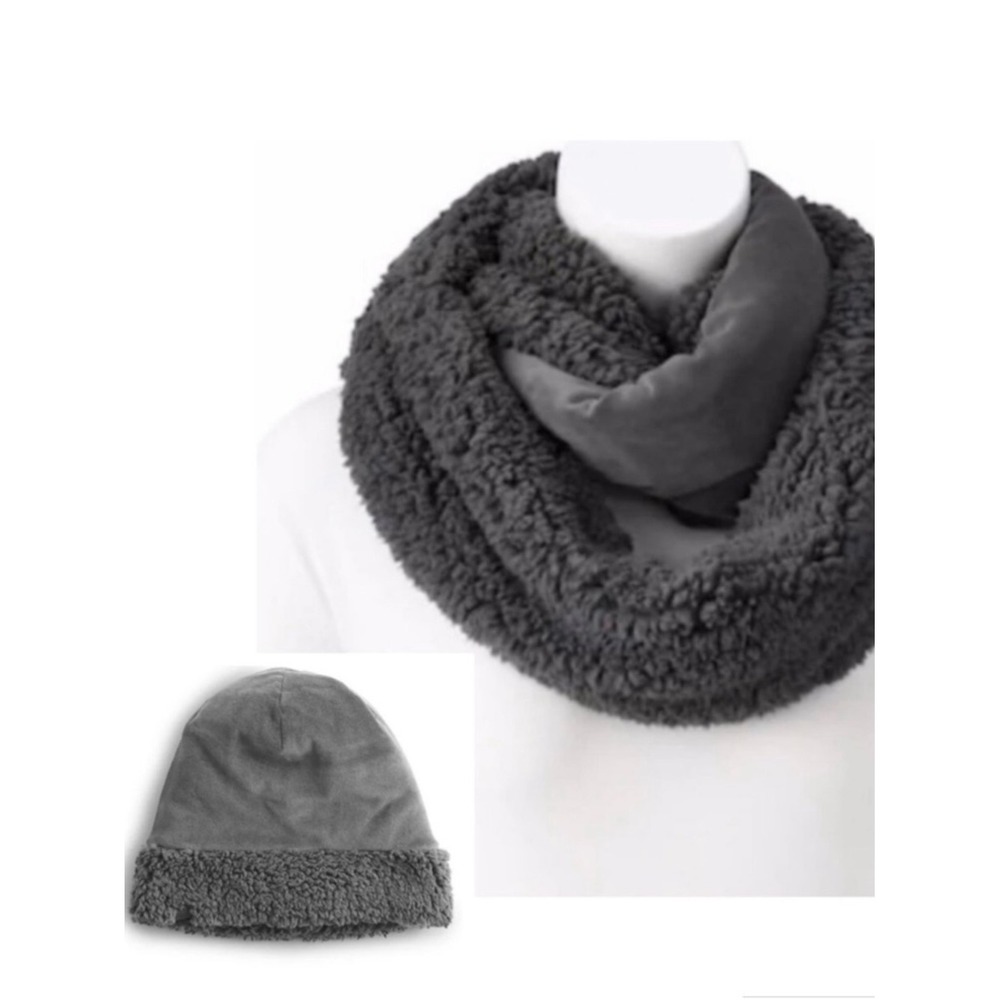 Cuddl Duds Reversible Infinity Scarf and Beanie Set Dark Grey Faux Fur NWT